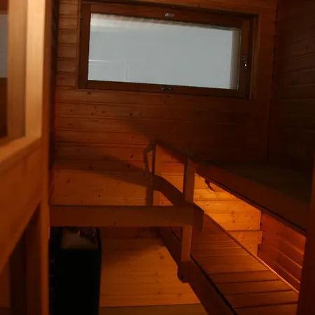 - 1 Bedroom With Private Sauna アパート